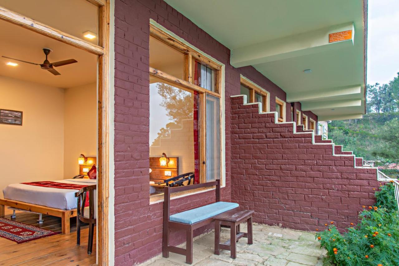 Echor - Yak And Yeti Ranikhet Hotel Алмора Екстериор снимка